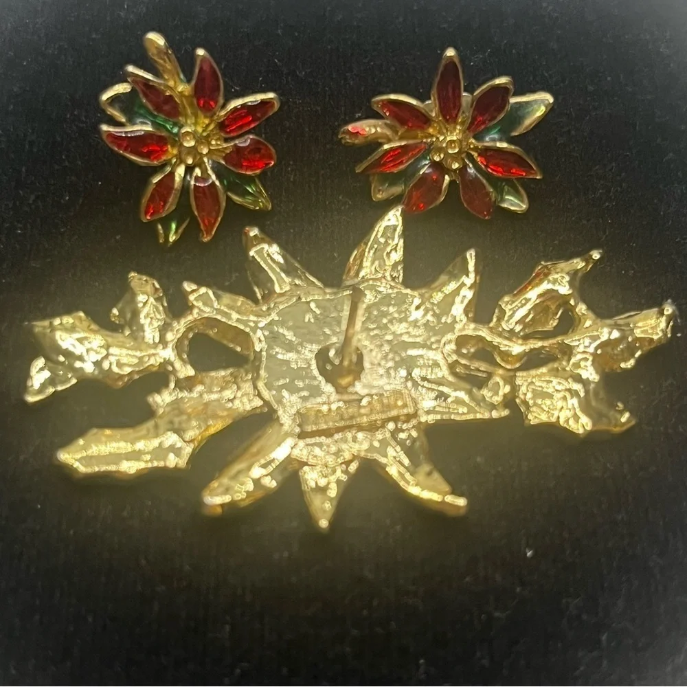 Vintage Festive Red and Green Poinsettia earrings and brooch.
